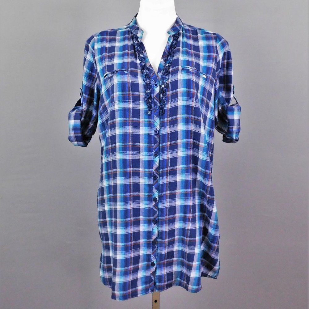 I love‎ H81 Women Shirt Blue Plaid M
